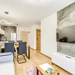 Apartament Horyzont - Navigator- Możliwość Wykupienia śniadań!!! *