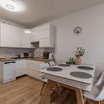 Apartament Horyzont - Navigator- Możliwość Wykupienia śniadań!!!