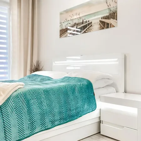 Apartament Horyzont - Navigator- Możliwość Wykupienia śniadań!!!